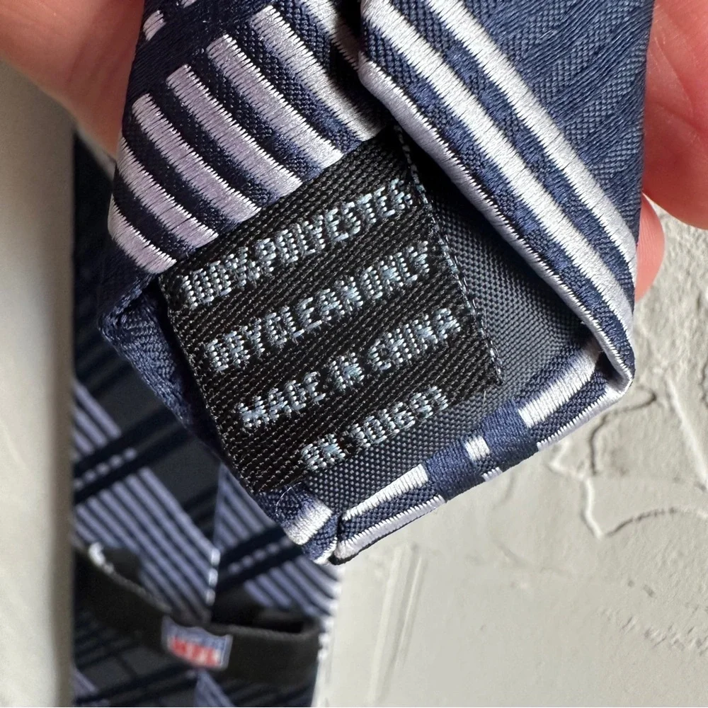 Dallas Cowboys NFL Necktie Navy Plaid Star Logo Football Preppy Fanwear